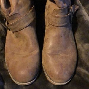 Brown boots